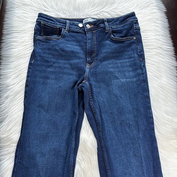 Zara Dark Wash High Rise Flare Jeans - Picture 2 of 7